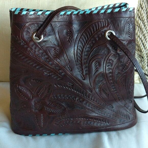 Vintage Hand-tooled Leather Bucket Bag- Love Turquoise? - Picture 2 of 16